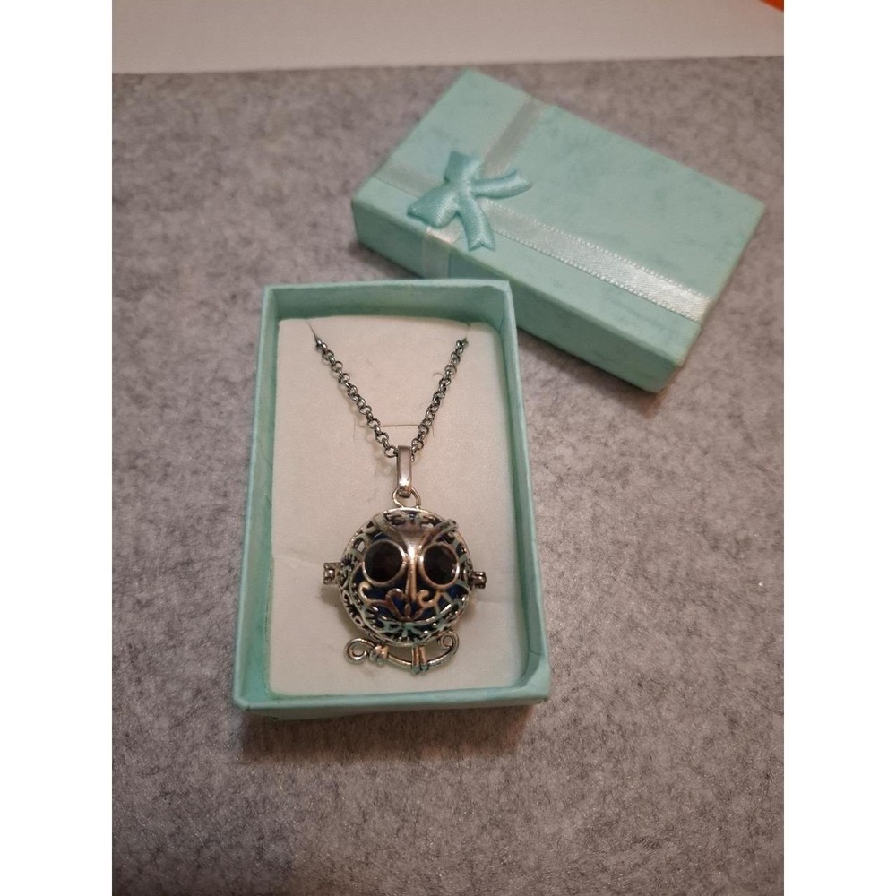 Jewelry necklace